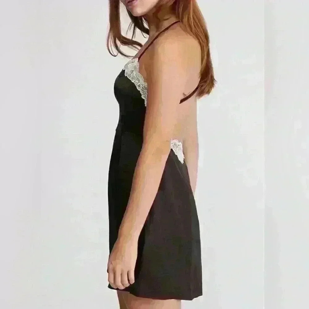 PacSun Satin Lace Dress - Picture 3 of 5